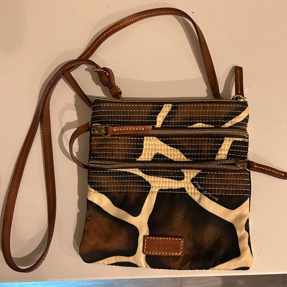 Dooney & Bourke Crossbody - Picture 1 of 3